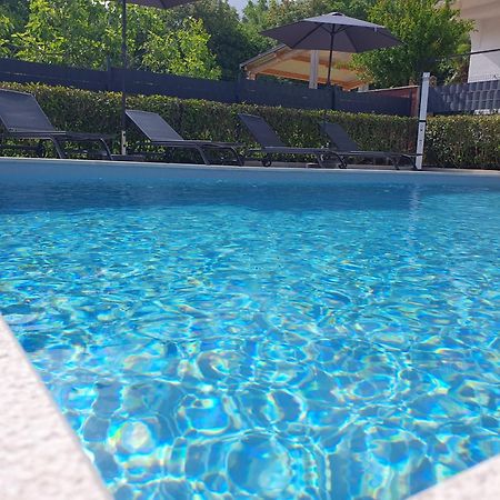 Apartmani Melanie Poreč Dış mekan fotoğraf