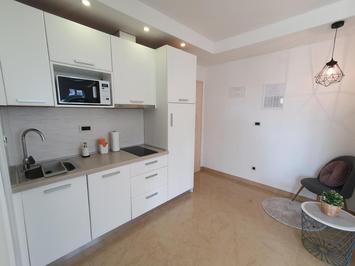 Apartmani Melanie Poreč Dış mekan fotoğraf